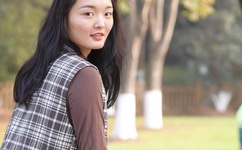 蜜桃精品成人影片